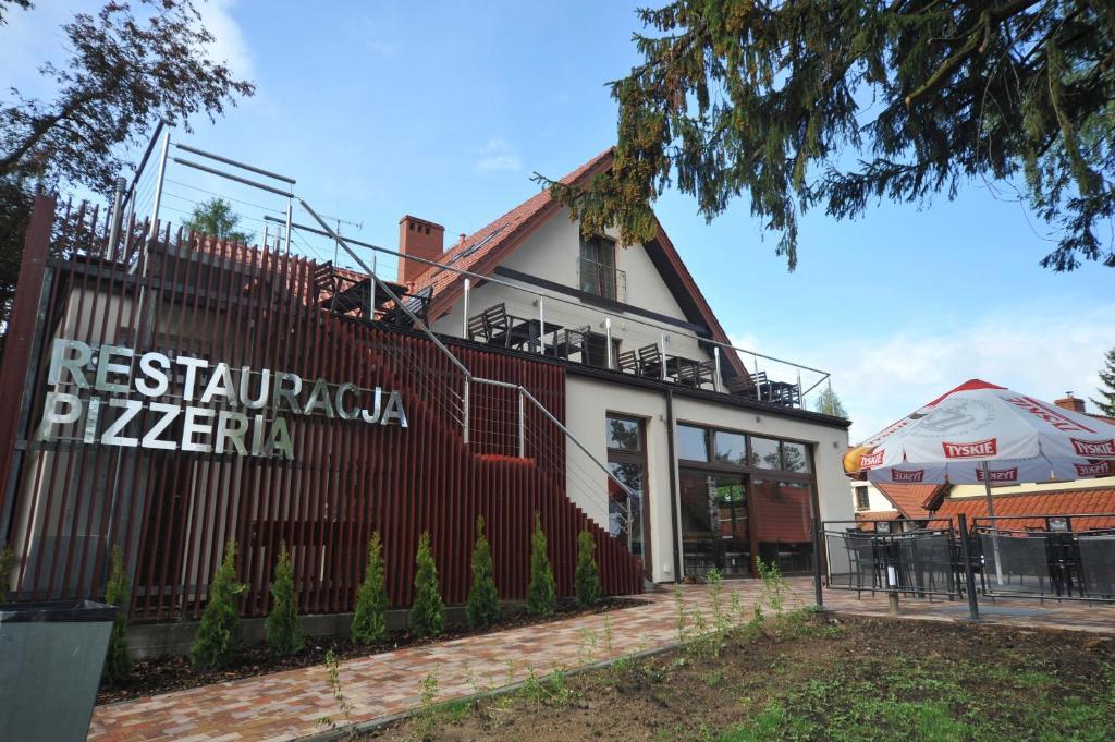 维提戈纳里尔酒店 Morąg 外观 照片